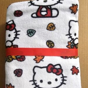 Hello kitty fall handtowels